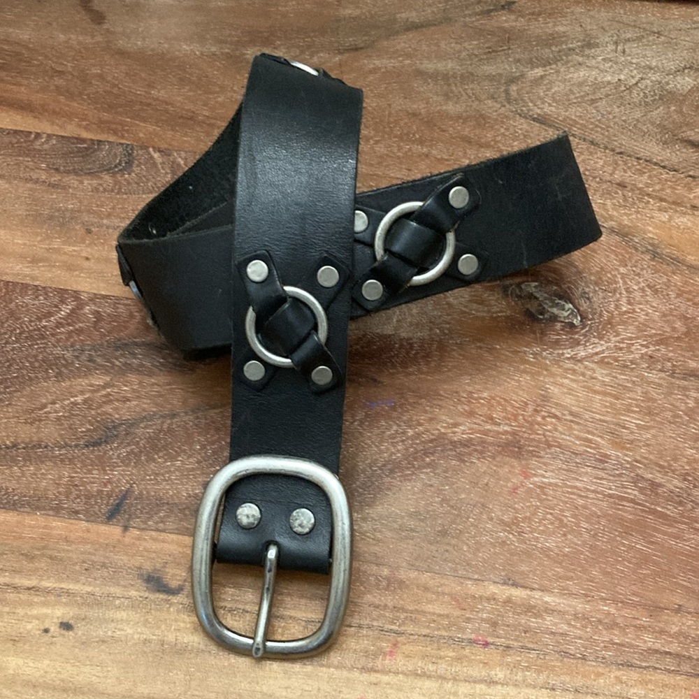 VINTAGE LUCKY BRAND 1990’S Black Genius Leather Belt with Silver Buckle F-M - Picture 11 of 11